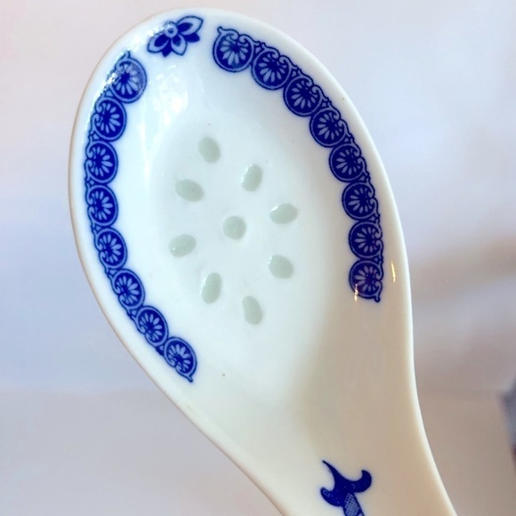 Beautiful porcelain soup spoons - Picture 4 of 9